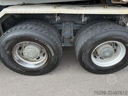 Mercedes-Benz Arocs 3243 8x4 Schwarzmüller / Swiss-Vehicle