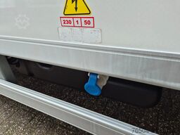 Iveco Daily 35C18 3.0D HiMatic/ Kuhlkoffer/ StBy 230V