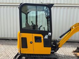 JCB 15C-1 / 982 H /  3 x Löffel / Kabine