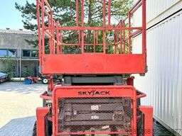 Skyjack SJ8841RT 4x4 Diesel / 14.3 Meter