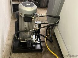 Gildemeister TWIN 32 z osią Y