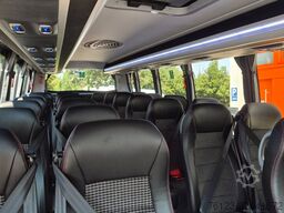IVECO 2x Daily 70 Lagerfahrzeug Ferqui Sunrise 2,5 m B