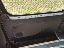 MERCEDES-BENZ Sprinter 315 VIP Mobility 23 Airlineboden Lage