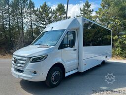 MERCEDES-BENZ 30 Sitzer Schul- Transferbus 519 Lagerfahrzeug