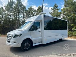 MERCEDES-BENZ 30 Sitzer Schul- Transferbus 519 Lagerfahrzeug