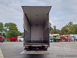 Volvo FH 13.460 lowroof 6x2 - Box with Sidedoors - 48...