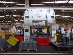 AIDA 300 Ton ULX