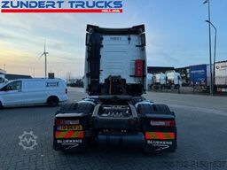 Volvo FH 420 GLOBETROTTER, 2 TANKS
