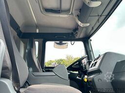 MAN 18.430 Knickhaken-Kranleitung-40 Fuß Container