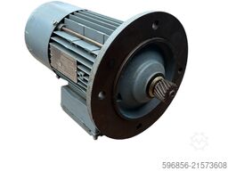 SEW Eurodrive RF73DT80N-4BM motoreduktor 0,75 kW 1380/31 obr B5 hamulec SEW Eurodrive RF73DT80N-4BM motoreduktor 0,75 kW 1380/31 obr B5 hamulec