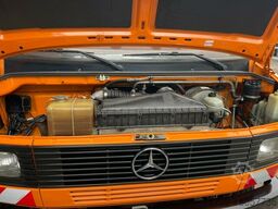 Mercedes-Benz 711 mit Ruthmann K 105 Arbeitsbühne