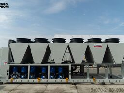 New Industrial chiller CLIMAVENETA - 656.5 KW | With warranty