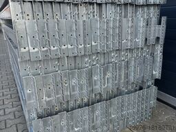 Dexion P90 / lichte Weite: 2.700 mm / Kastenprofil: 100 x 50 mm