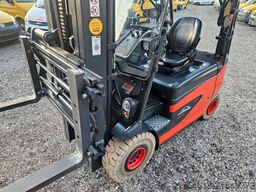 LINDE E25 R Roadster , 6.880mm Hubhöhe, StVZO hydr. Zi