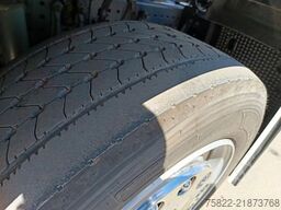 MERCEDES-BENZ Actros 2542 / Volumen / German / wenig KM