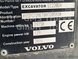 VOLVO EC 220 / SW + 2 Löffel