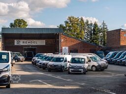 VOLKSWAGEN T6  4x4 L1H1 Standheizung Sortimo AHK Klima Navi