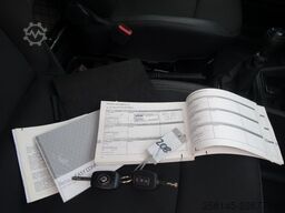 RENAULT Express Extra Tüv+Service Neu AHK Klima 1 Hand