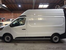 NISSAN Primastar Kastenwagen L2H2 3,0t Acenta