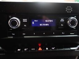 NISSAN Primastar Kastenwagen L2H2 3,0t Acenta