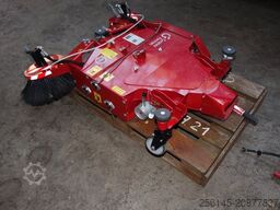 Gianni Ferrari PG280 4x4 Inkl vieler Anbaugeräte