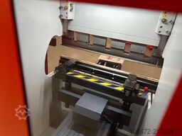 BAYKAL PBS 1250-40 HYDRAULIC DOWNSTROKING CNC P