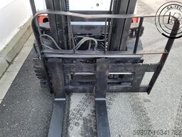 Nissan FO1 A15U