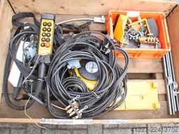 Demag D-MS360