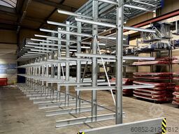 ca. 18,45 lfm Kragarmregal Doppelseitig H:400 cm 500 Kg/Arm