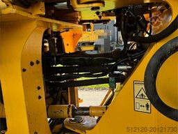 Volvo L110E Wheel Loader w/ Bucket