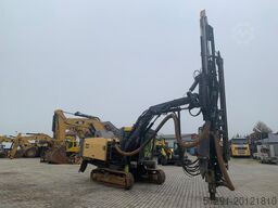 Atlas Copco T40-11 Smart ROC with drilling rims and