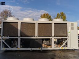 Used Industrial Chiller CARRIER - 611 kW | With warranty