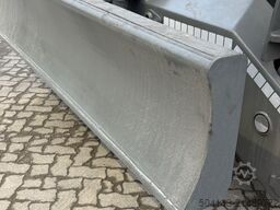 Liebherr A924B