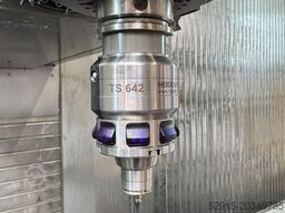 DMG MORI DMF 360-11 - 4 axis