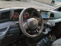 Renault Master 150.35 EURO 6 L3H2 GESLOTEN ZWART META...