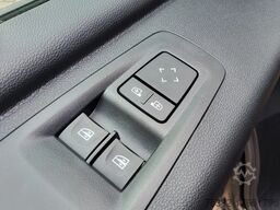 Renault Master 150.35 EURO 6 L3H2 GESLOTEN ZWART META...