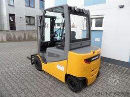 Jungheinrich EFG 425 - Freisichtmast - 4. Funktion