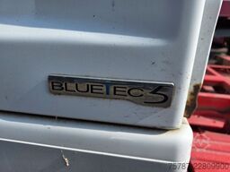 MERCEDES-BENZ 1524 BDF mit Klima, Ladebordwand, 2 x Bett