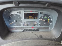 MERCEDES-BENZ 1524 BDF mit Klima, Ladebordwand, 2 x Bett