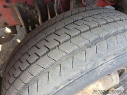 MERCEDES-BENZ 1524 BDF mit Klima, Ladebordwand, 2 x Bett