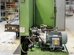 WICKERT 1000 kN