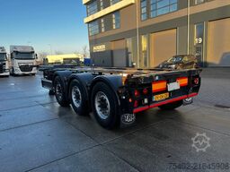 Renders F08FJ3HWSA 3DFCST / Container Chassis / 45FT / ...