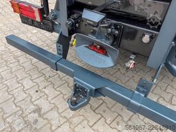MERCEDES-BENZ 1224 Atego 4x2 Blatt-Luft Kran