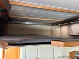 SCANIA Pferdetransporter