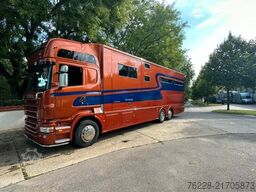 SCANIA Pferdetransporter