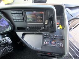 Mercedes-Benz L 17 RHD