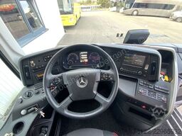 Mercedes-Benz Tourismo L 17 RHD