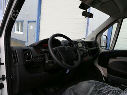 PEUGEOT Boxer L4 180 PS  Integral-Koffer 430x223x228