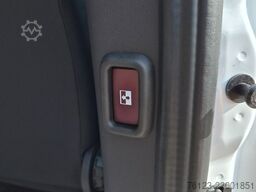 MERCEDES-BENZ 8 x 517 Sprinter Lord Light  22 SS Aktionspreis