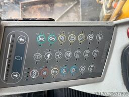 LIEBHERR A 900 C ZW Litronic / 18.866h / 2008